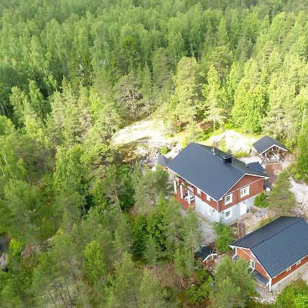 B&B Elaemys Aemmi Sauvo Екстер'єр фото